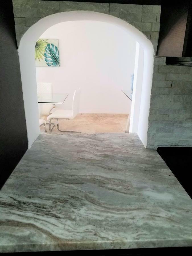 Esj Towers 2 Bd 2Bath Ocean View Apt Top Location Lux San Juan Eksteriør bilde
